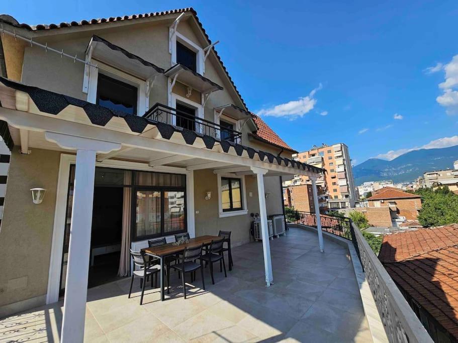 Terrace Flat In Heart Of Tirana Apartment Exterior photo